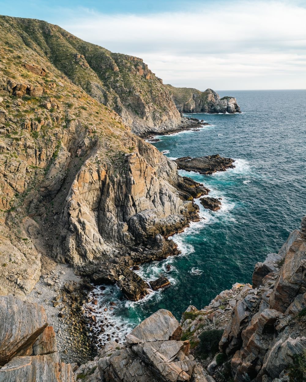 Island cliffs near La Paz